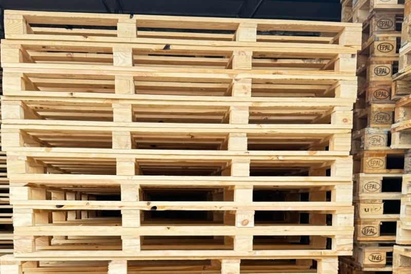 Nowe palety przemysłowe na sprzedaż Kutno